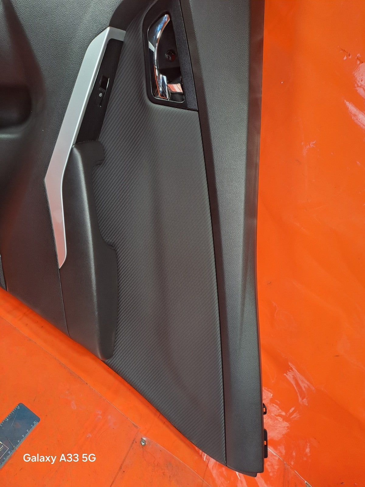 ✅SSANGYONG KORANDO LE 2.2 DIESEL 2018 REAR RIGHT DOOR CARD 73240-34000 A288 - Image 4