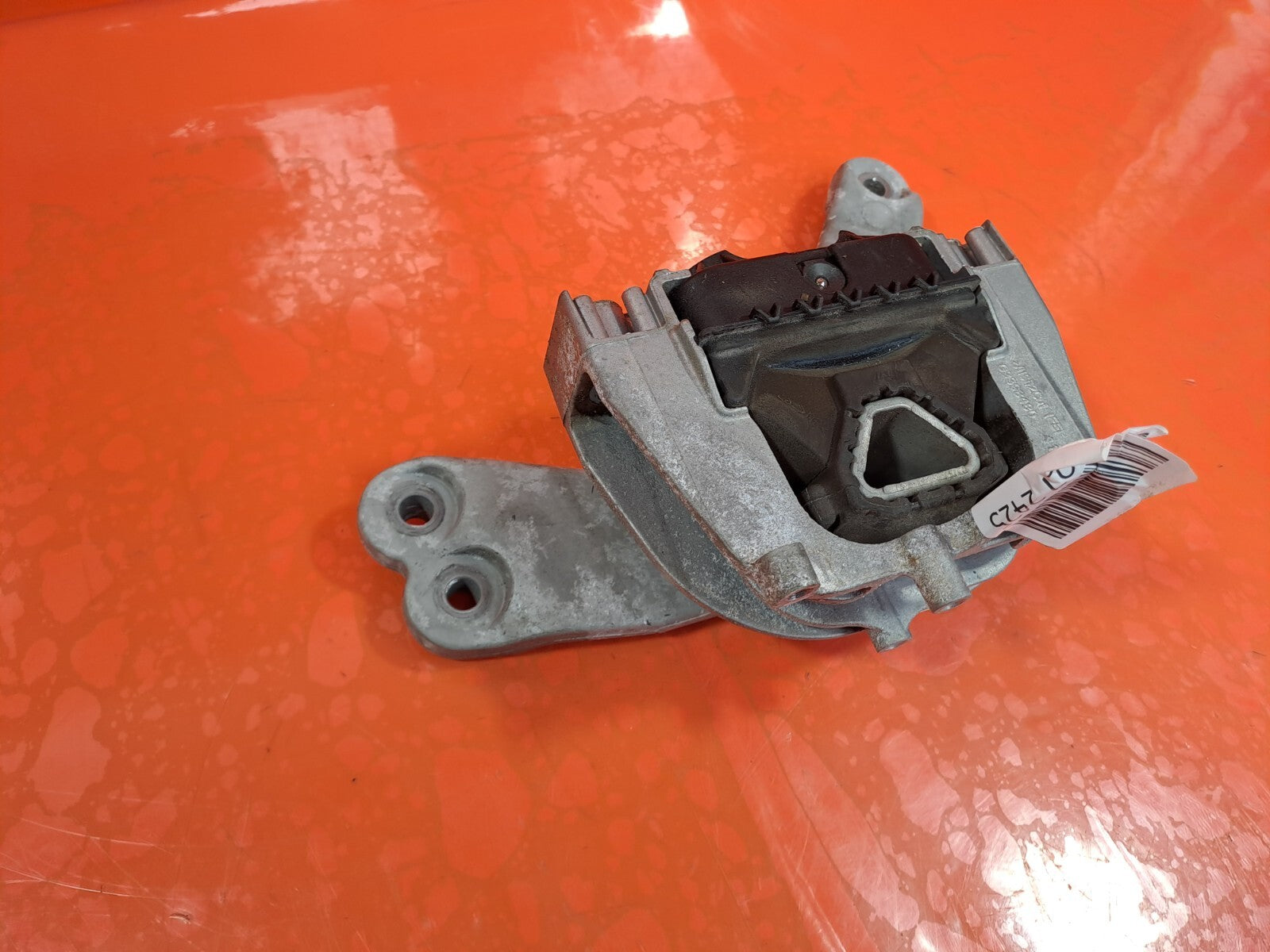 CUPRA LEON VZ2 1.4 PETROL 2023 ENGINE MOUNT G3398480 Warranty A227 - Image 6