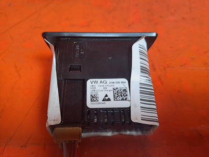 ✅Cupra Born V2 Ev 2023 REAR CENTRE CONSOLE USB SOCKETS 2G6035954 Warranty A209 - Image 5