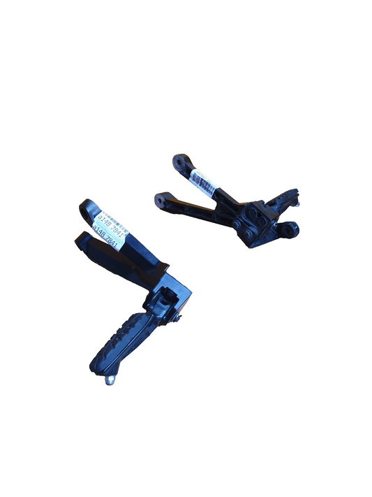 ✅2022 KTM RC125 Rear Pillion Footrest Pair Passenger + Warranty A148 - Image 1