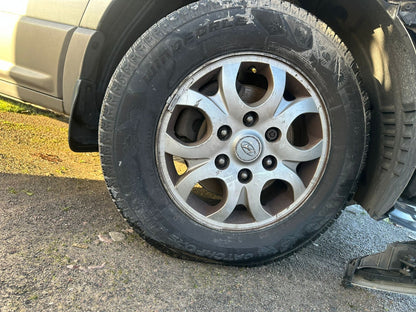 ✅2010 HYUNDAI I800 2.5D ALLOY WHEEL WITH TYRE 225/65 R16C + WARRANTY A325 - Image 2