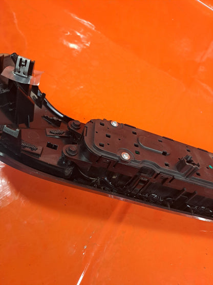 ebay-src:https://i.ebayimg.com/00/s/mtywmfgxmjaw/z/lmuaaeswmodoz7h0/$_57.jpg