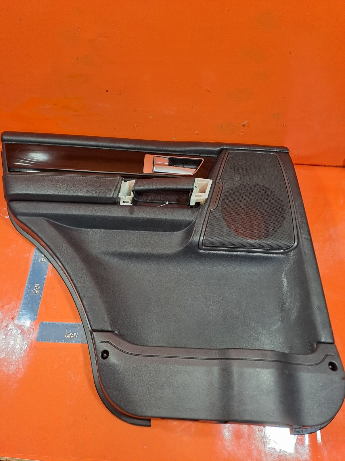 ✅LAND ROVER DISCOVERY 4 L319 3.0 DIESEL 2010 REAR LEFT DOOR CARD Warranty A244 - Image 1