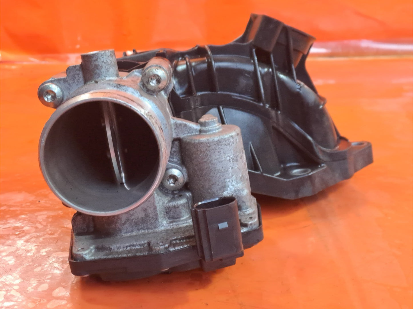 ebay-src:https://i.ebayimg.com/00/s/mtiwmfgxnjaw/z/qsqaaeswdndpdhue/$_57.jpg