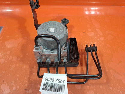 ebay-src:https://i.ebayimg.com/00/s/mtiwmfgxnjaw/z/ilqaaosw-whnxfch/$_57.jpg