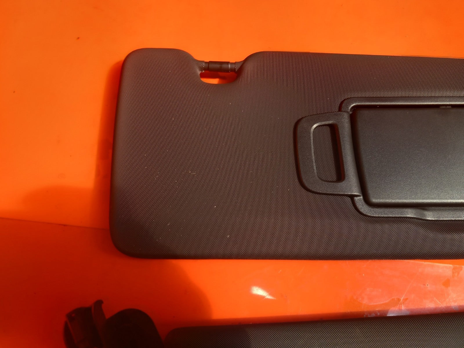 Renault Captur 1.6 Petrol 2023 Sun Visors Pair Black Warranty A392 - Image 4