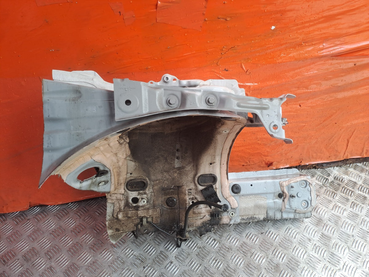 ebay-src:https://i.ebayimg.com/00/s/mtiwmfgxnjaw/z/t34aaeswjffqirmm/$_57.jpg