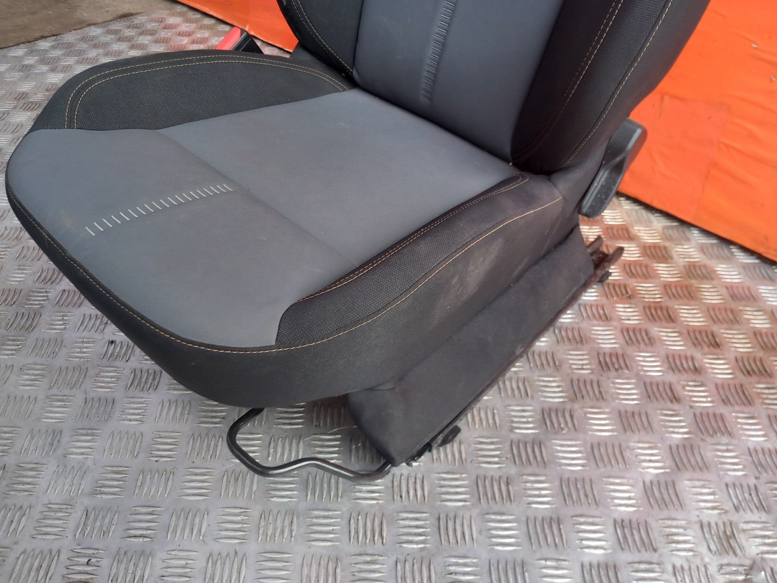 2024 Dacia Jogger Front Left Passenger Seat Heated Warranty A391 - Image 6