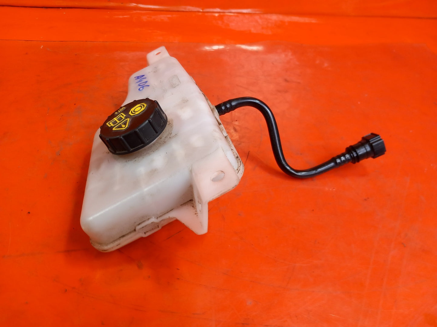 Ford Transit Custom 2.0 Diesel 2024 Brake Servo Fluid Bottle Tank Warranty A406 - Image 4