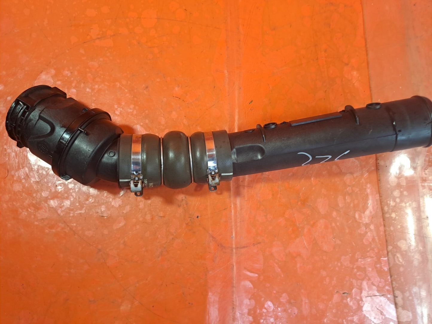 ✅2017 NISSAN JUKE TEKNA F15 AIR INTAKE HOSE PIPE 1085605S02 + WARRANTY A322 - Image 8