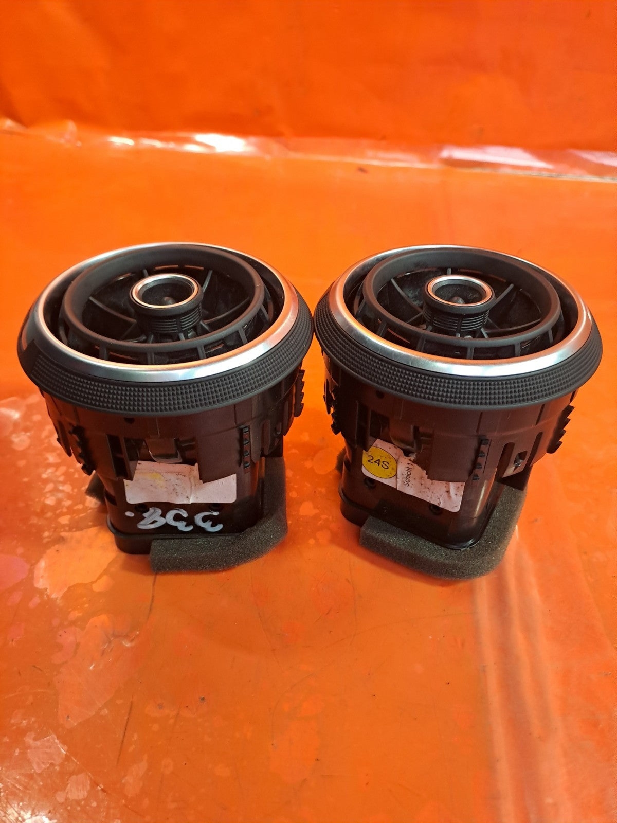 ✅AUDI A3 1.6 DIESEL 2013 DASHBOARD AIR VENTS PAIR Warranty A338 - Image 1