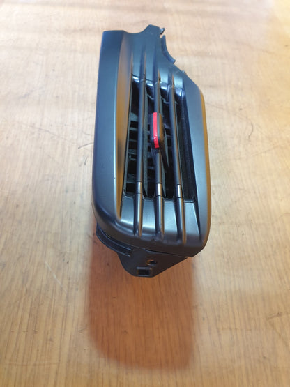 ✅2023 HYUNDAI I20 MK3 N LINE RIGHT DASHBOARD AIR VENT GRILL 84790-Q0900 A189 - Image 3