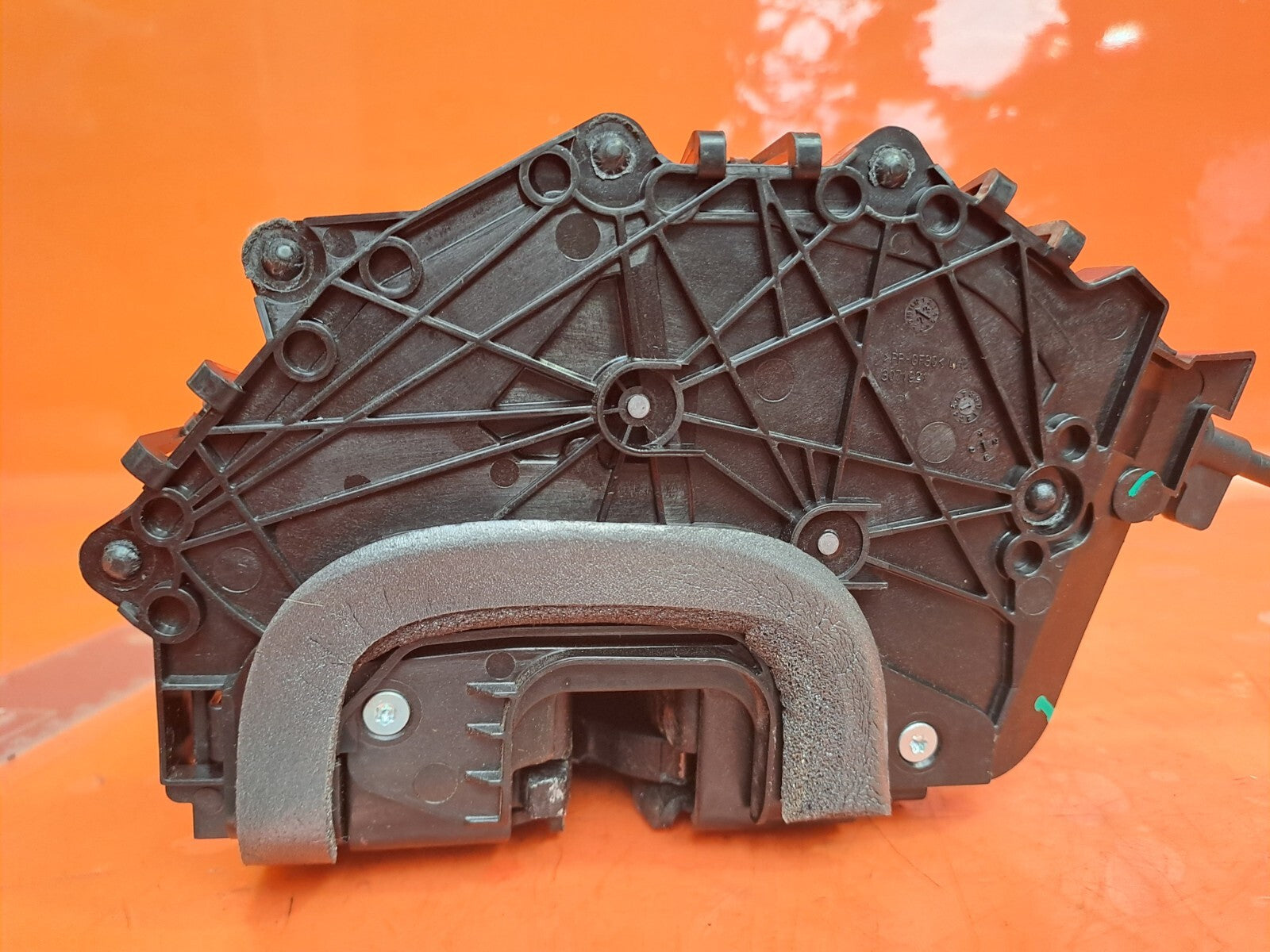 TESLA MODEL 3 LONG 2024 FRONT LEFT DOOR LOCK MECHANISM 1738946-01-D Warranty - Image 2