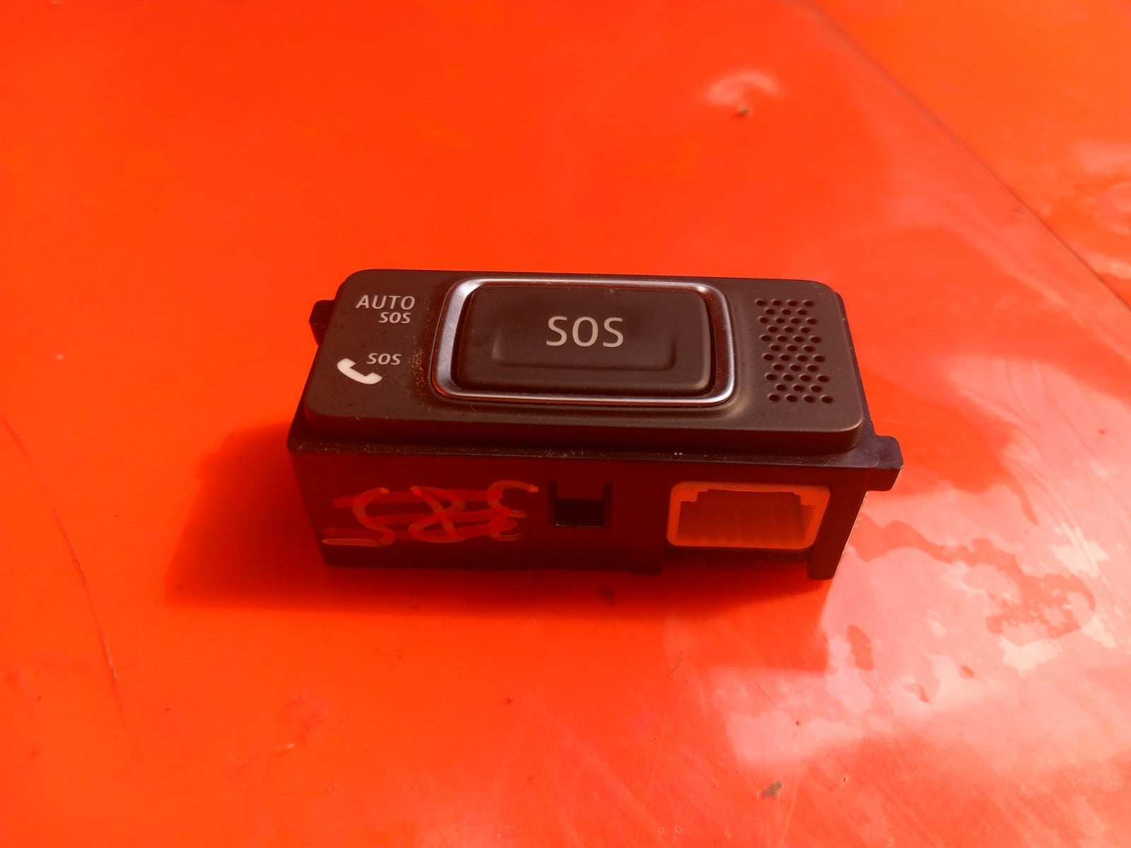 Renault Captur 1.6 Petrol 2023 Sos Button Switch 253B02980R Warranty A392 - Image 3