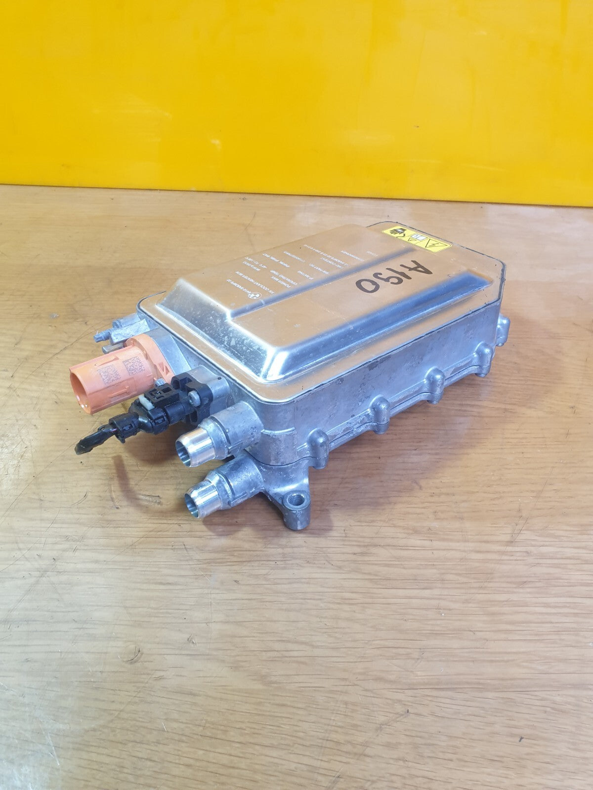 ebay-src:https://i.ebayimg.com/00/s/mtywmfgxmjaw/z/kcqaaoswocnma9ye/$_57.jpg