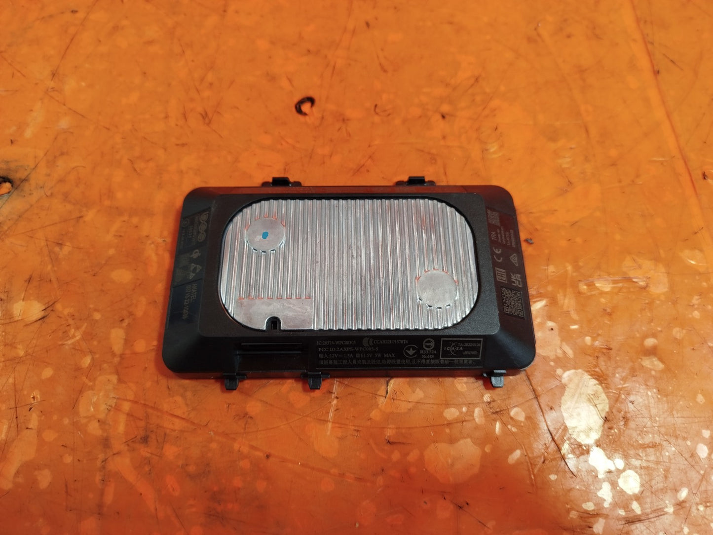 ✅VW GOLF GTE MK8 1.4 PETROL 2023 WIRELESS CHARGING MODULE OEM 5NA980611A A294 - Image 1