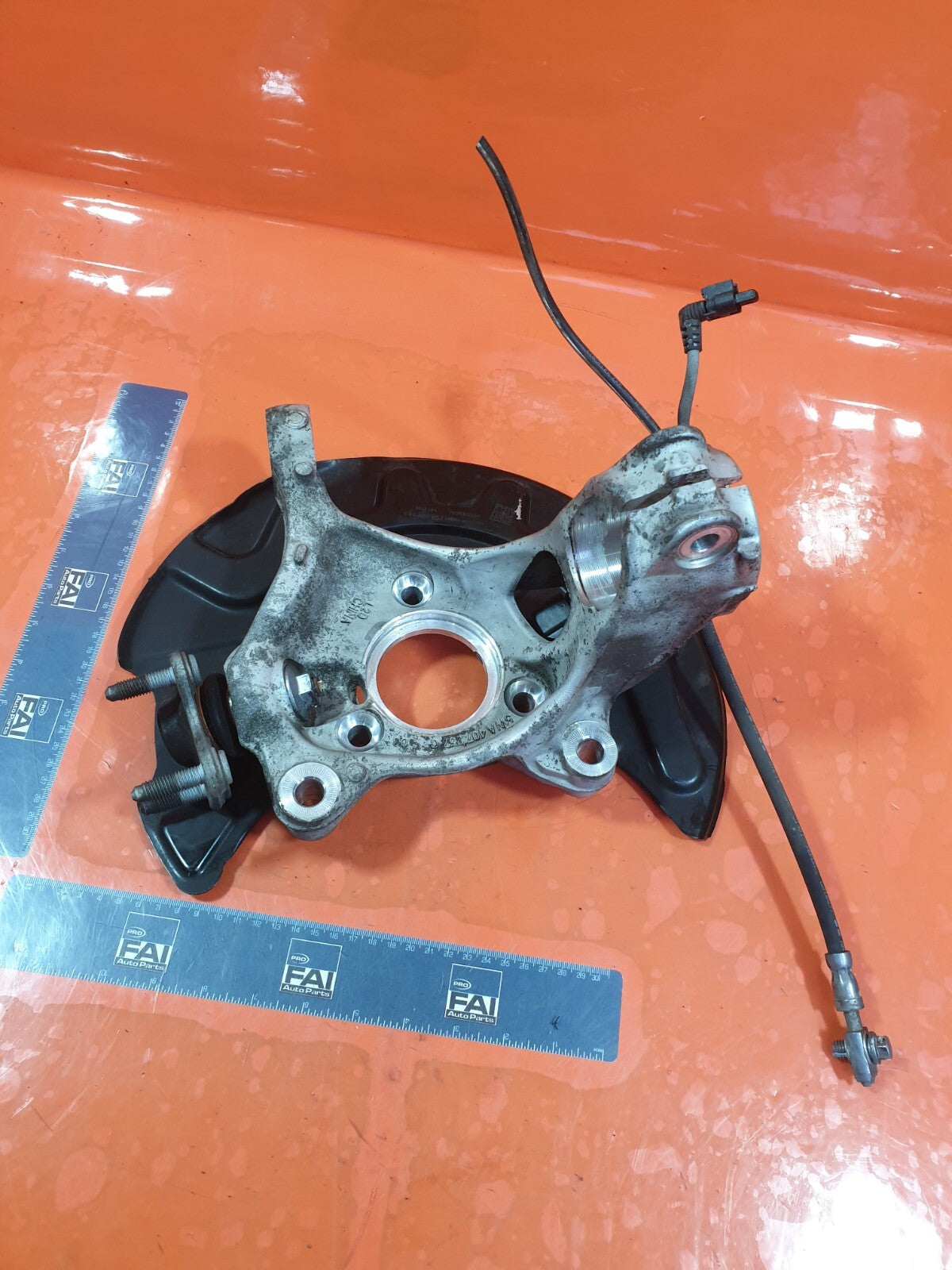 CUPRA LEON VZ2 1.4 PETROL 2023 FRONT LEFT WHEEL HUB 5WA407257A Warranty A227 - Image 6