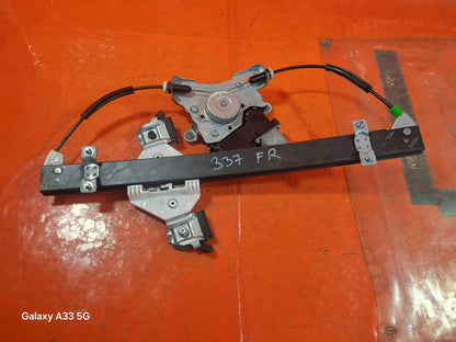 ebay-src:https://i.ebayimg.com/00/s/mtiwmfgxnjaw/z/q-aaaeswejxpobwa/$_57.jpg