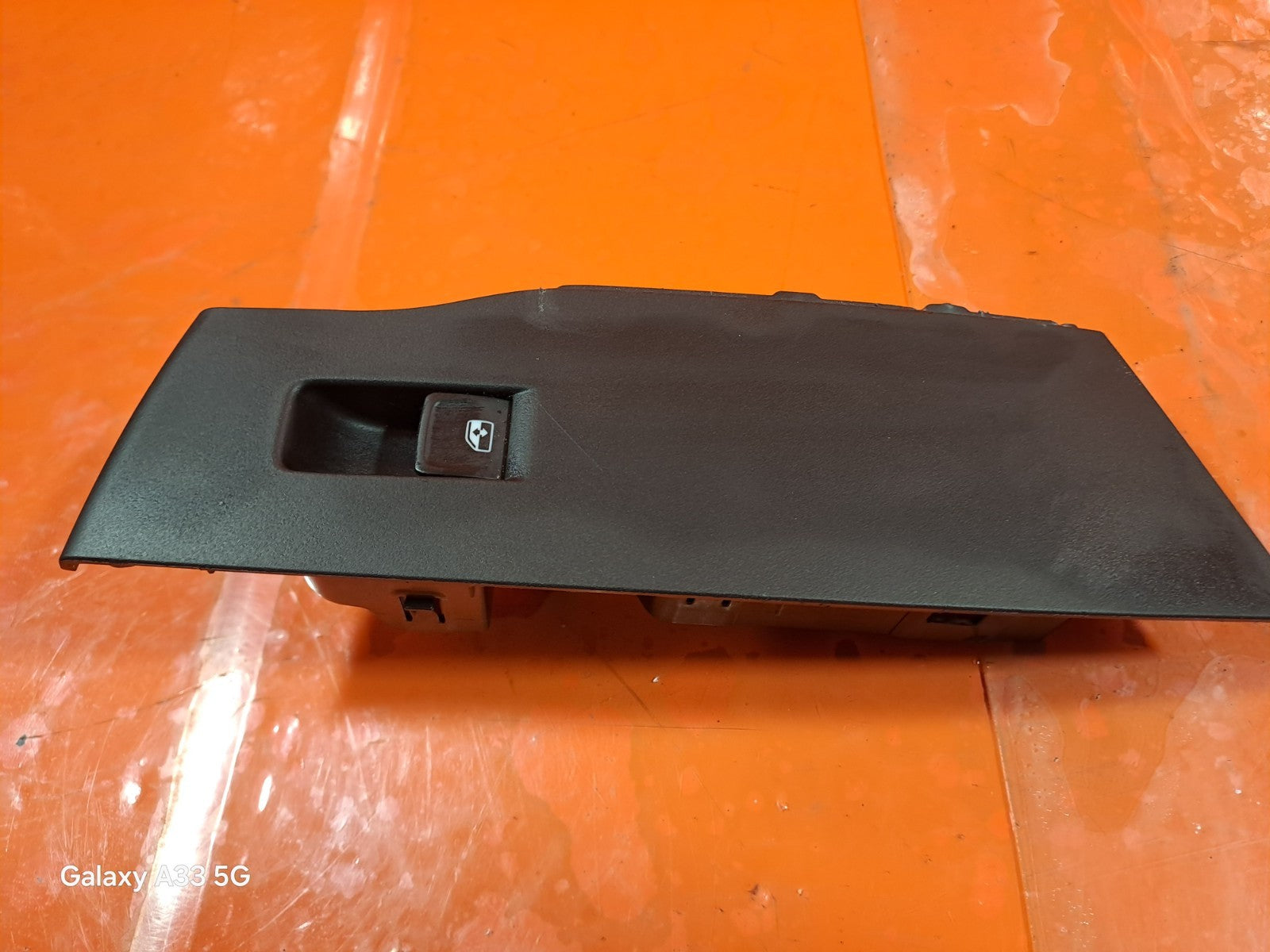 ✅2024 VW POLO LIFE WINDOW CONTROL SWITCH & TRIM 5G0959855K + WARRANTY A310 - Image 1