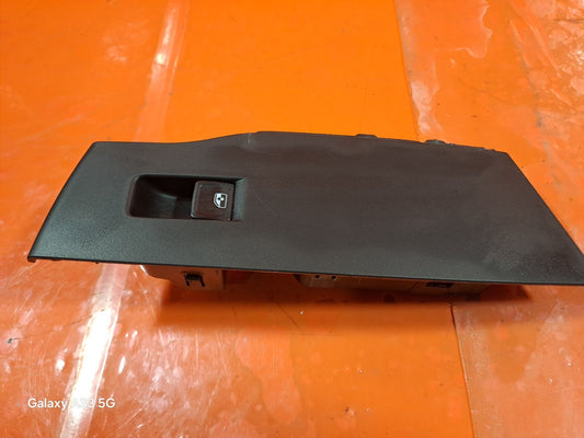 ✅2024 VW POLO LIFE WINDOW CONTROL SWITCH & TRIM 5G0959855K + WARRANTY A310 - Image 1
