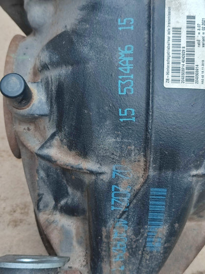 ✅2016 Mercedes C Class W205 2.0 Petrol Differential Rear 2043503914 3.07 A123 - Image 2