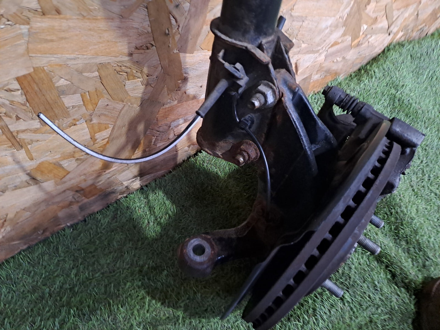 ✅2020 FORD PUMA ST-LINE 1.0P FRONT RIGHT SUSPENSION LEG L1TC-18045-LC A252 - Image 5