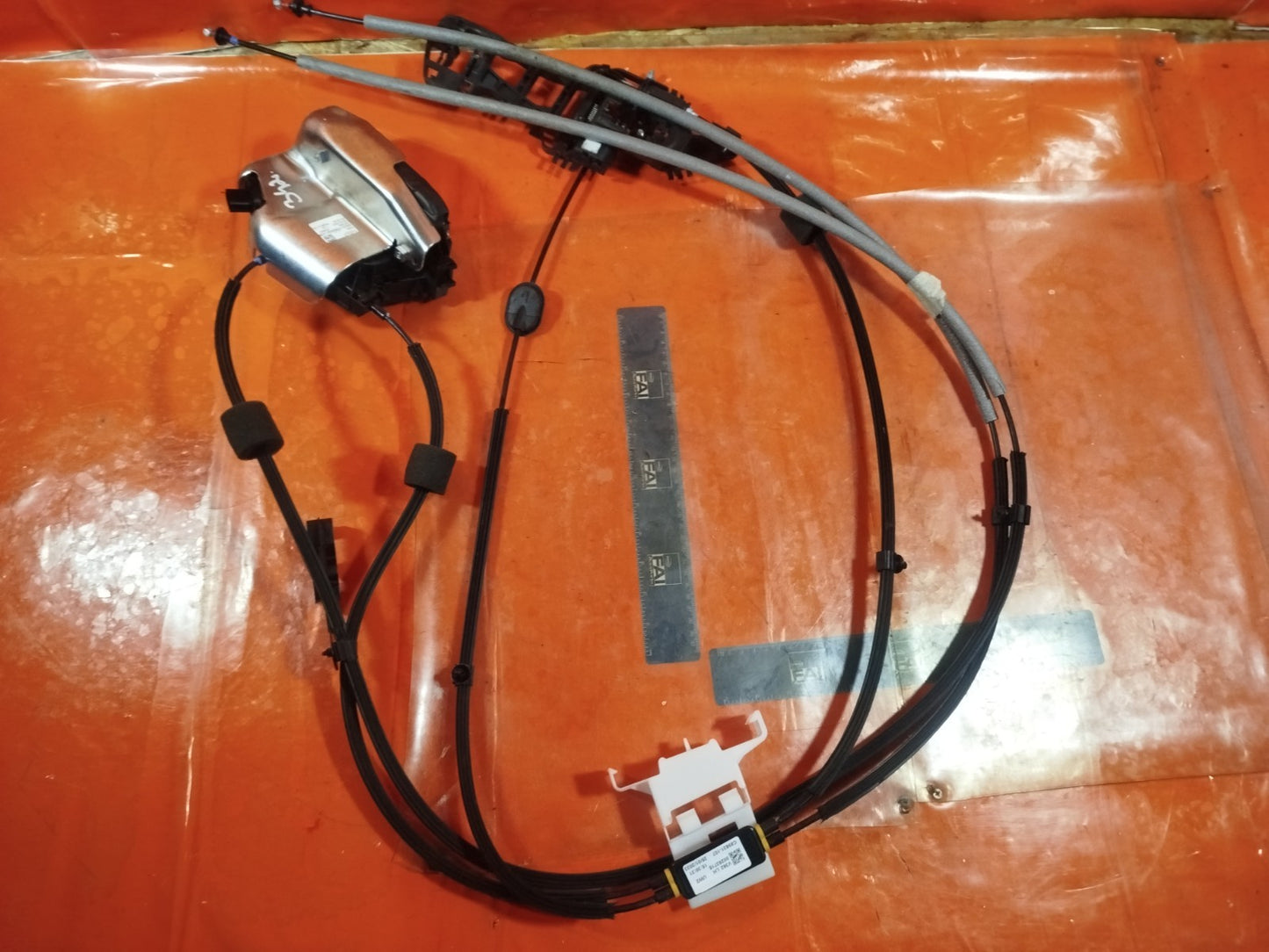 ebay-src:https://i.ebayimg.com/00/s/mtiwmfgxnjaw/z/ko0aaeswcpfpclgv/$_57.jpg