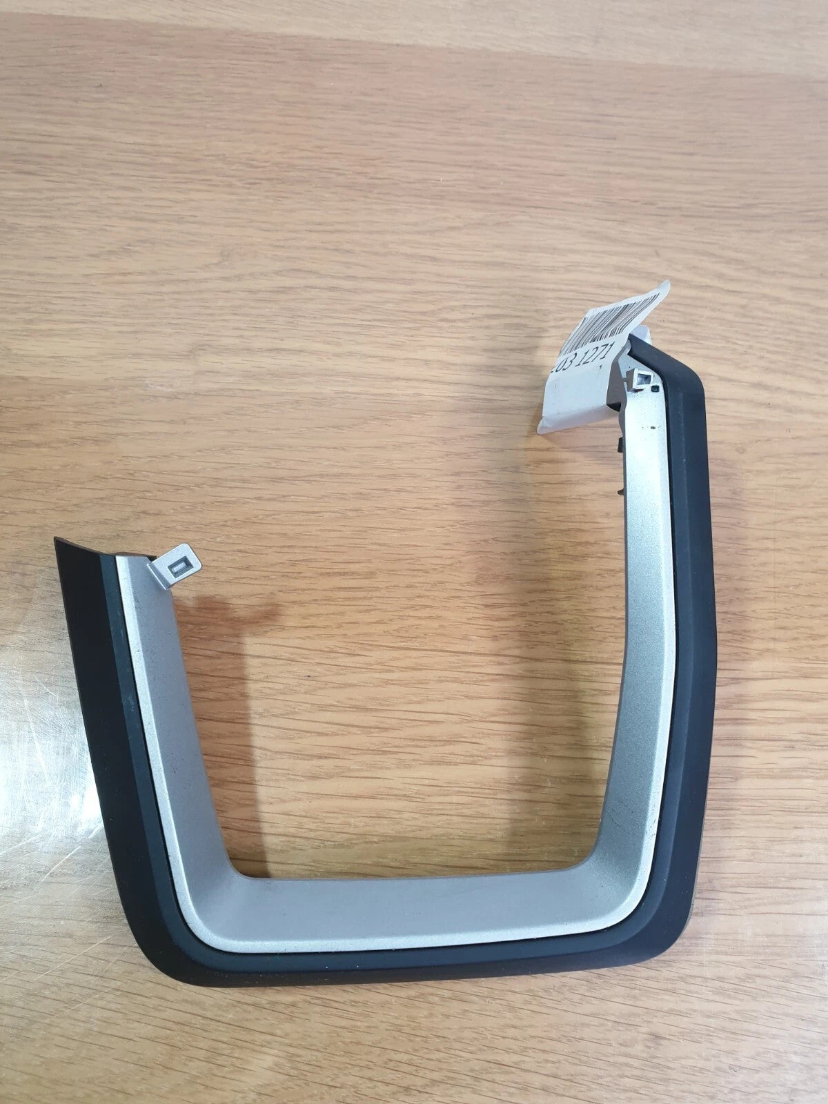 ✅Audi A1 Sport 1.0 Petrol 2020 Dashboard Air Vent Left Surround Trim 82C857238 - Image 3