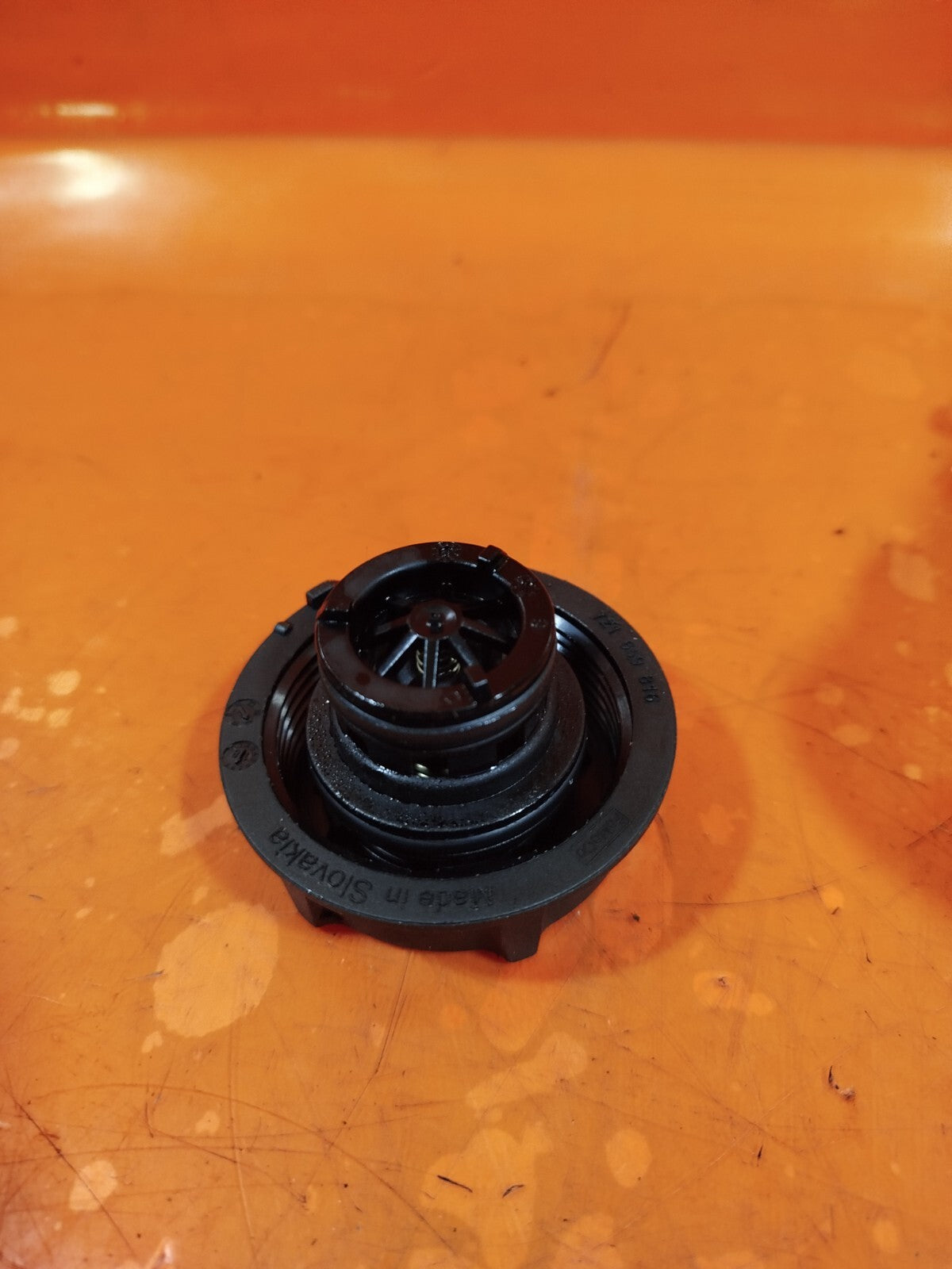 ✅2018-2025 FORD FOCUS MK4 EXPANSION BOTTLE TANK RESERVOIR JX61-8A080-E A242 - Image 9