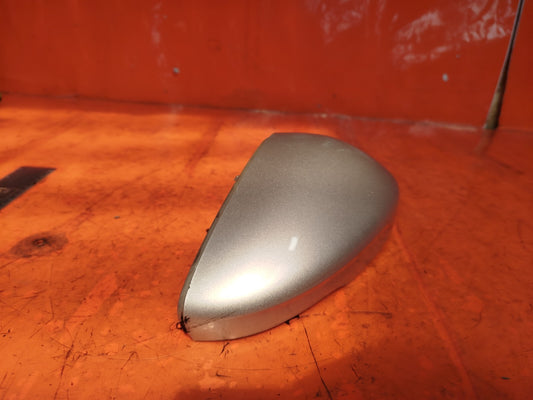 ✅FORD FOCUS MK4 1.5 DIESEL 2018 FRONT RIGHT WING MIRROR COVER SILVER JX7B17K746 - Image 1