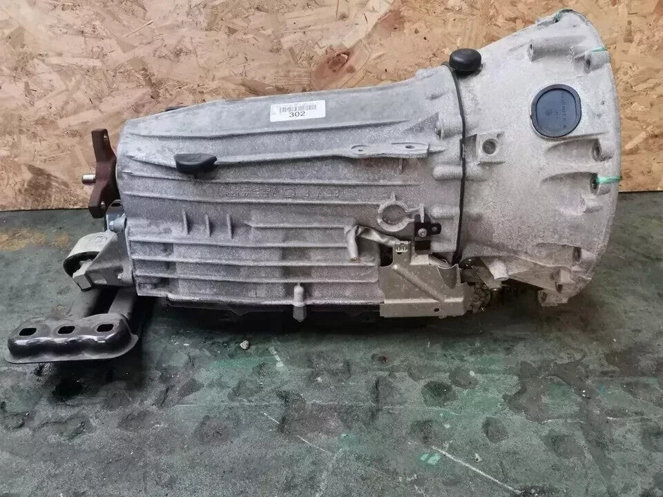✅2014 MERCEDES C CLASS W205 2.1D AUTOMATIC 7 SPEED GEARBOX 2052705501 A084 - Image 1