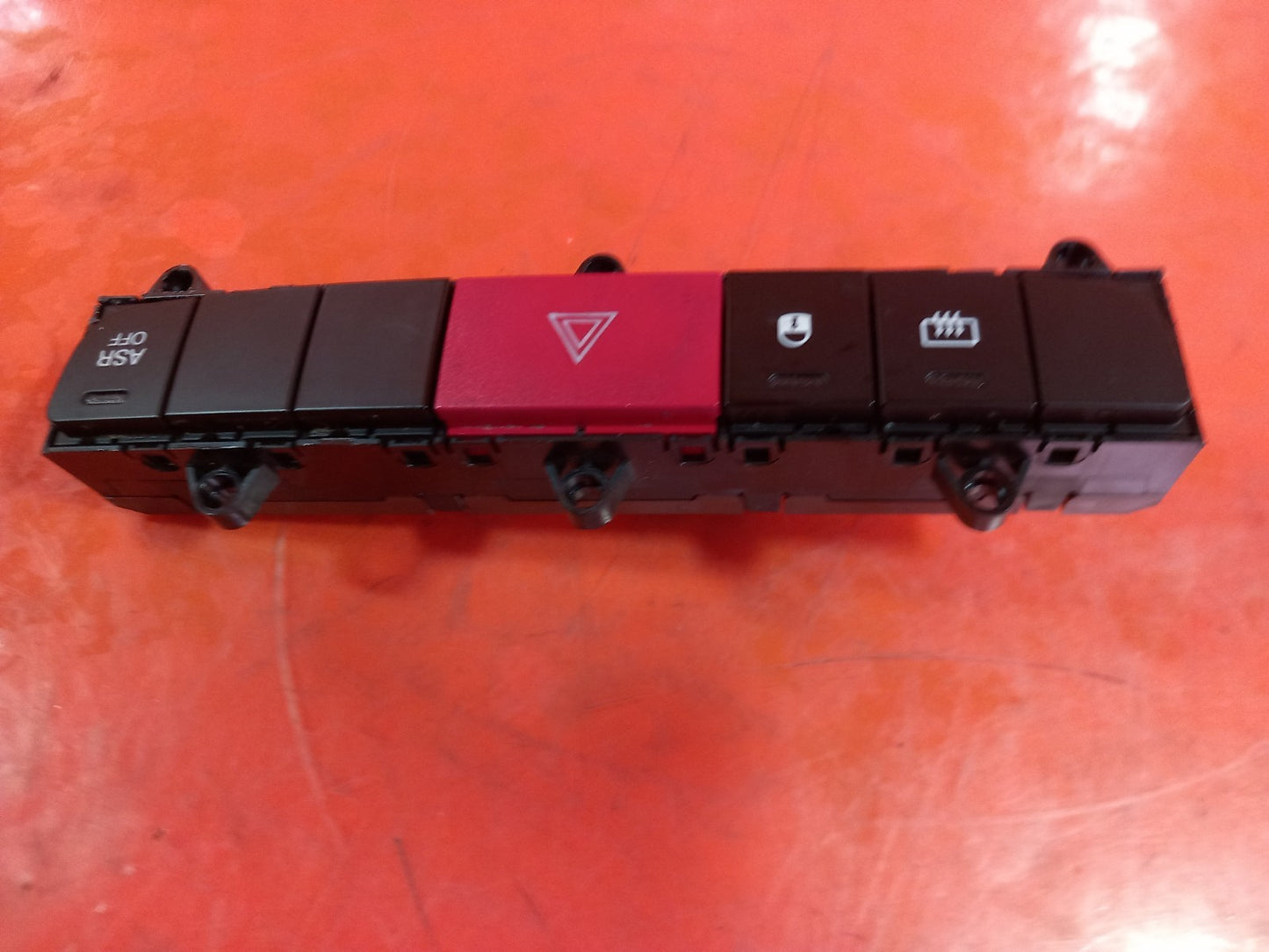 ebay-src:https://i.ebayimg.com/00/s/mtiwmfgxnjaw/z/ggoaaeswmbhqebe-/$_57.jpg