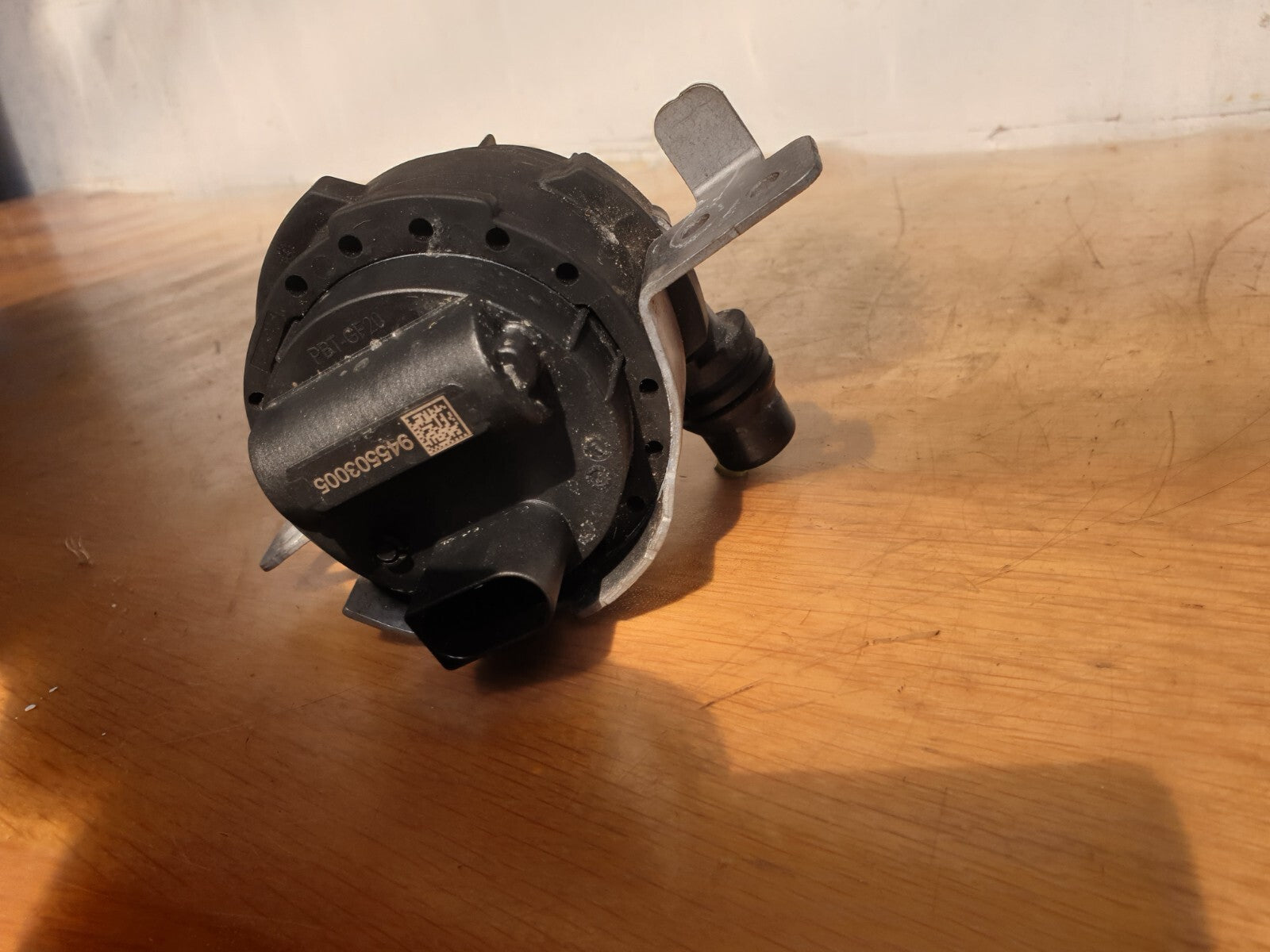 ebay-src:https://i.ebayimg.com/00/s/mtiwmfgxnjaw/z/rvqaaoswnypmrfej/$_57.jpg