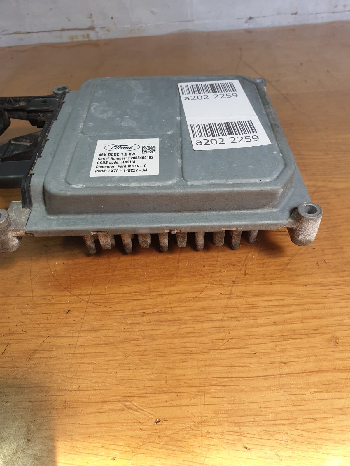 ebay-src:https://i.ebayimg.com/00/s/mtywmfgxmjaw/z/rn8aaoswztjmsrje/$_57.jpg