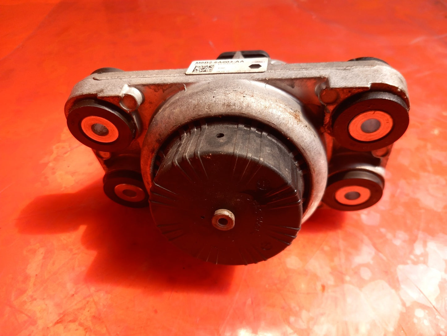 2025 Land Rover Defender L663 Engine Mount  M8B2-6A003-AA Warranty A396 - Image 2
