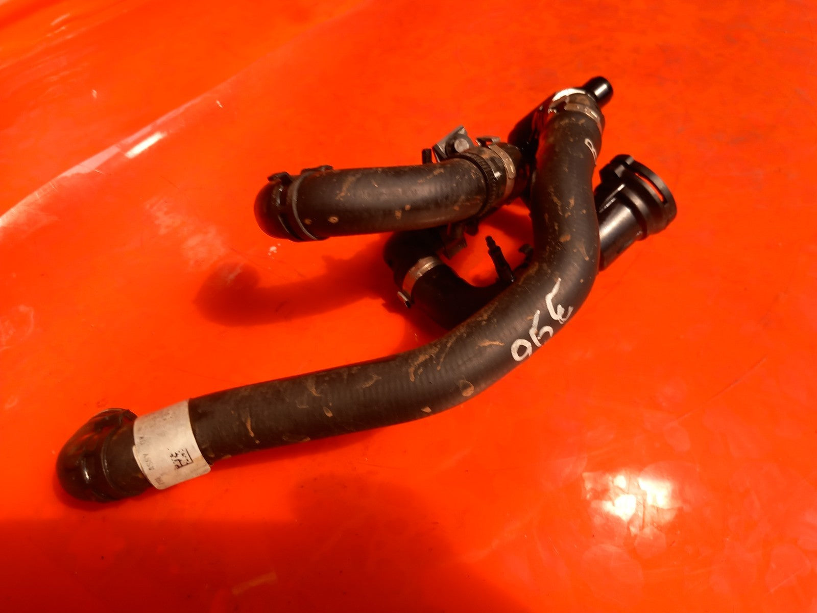 2025 Land Rover Defender L663 Coolant Hose Pipe JPLA-61J20-AA Warranty A396 - Image 7