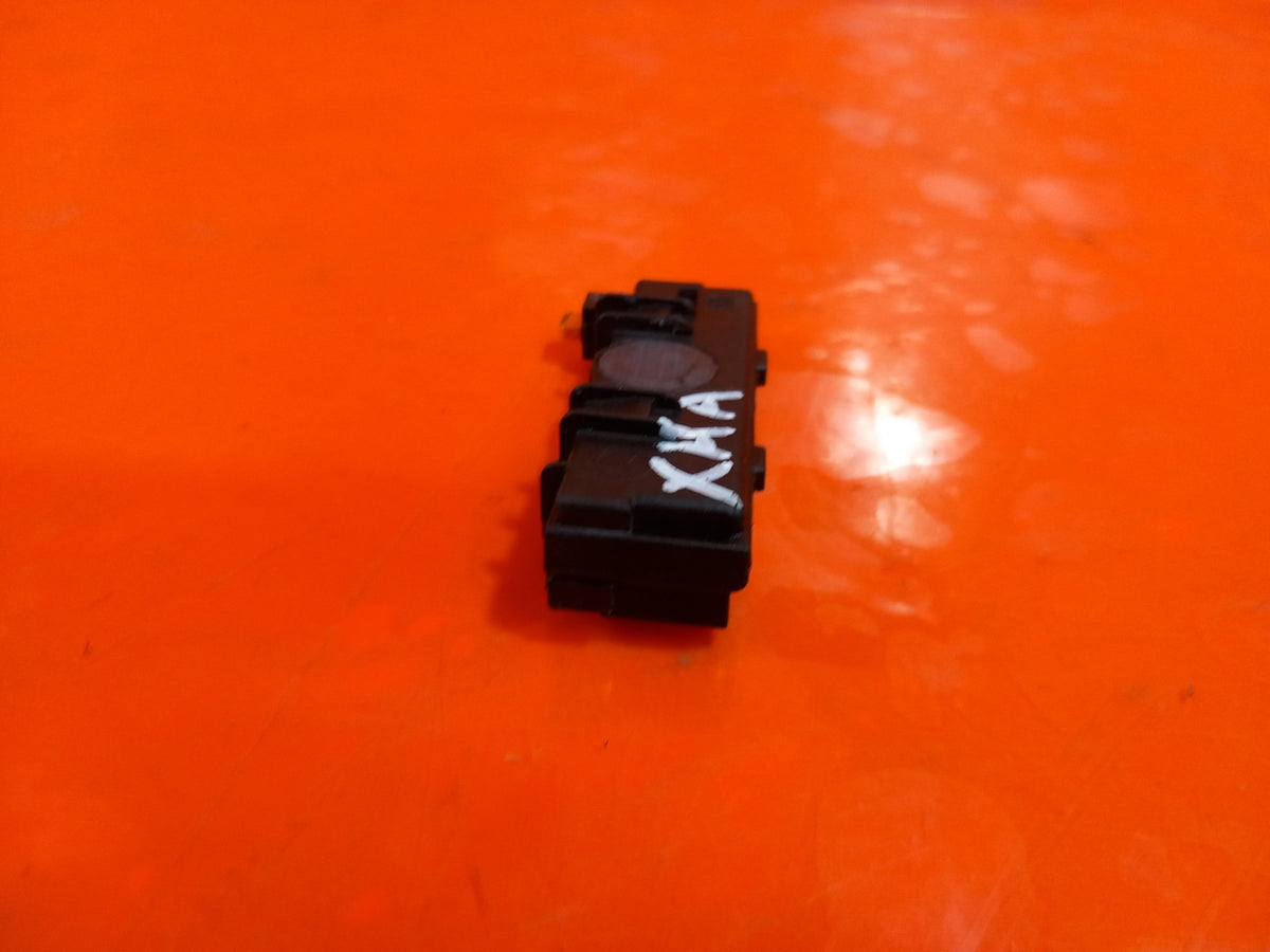 Mercedes A Class W176 Humidity Temperature Sensor A1729058200 Warranty xAA - Image 4
