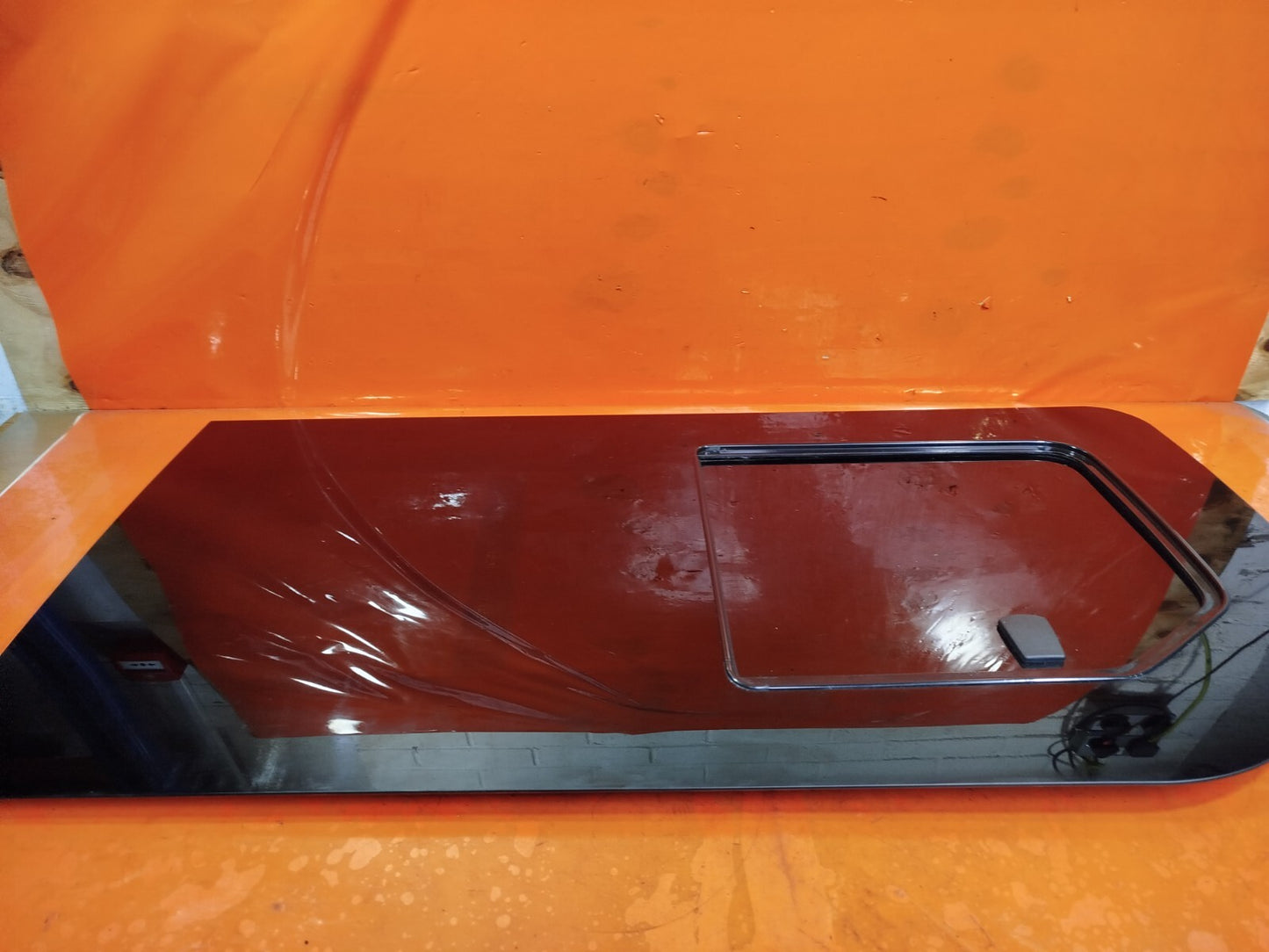 ✅RENAULT TRAFIC MK3 Sl27 1.6 DIESEL 2015 LEFT SLIDING DOOR WINDOW GLASS Warranty - Image 3