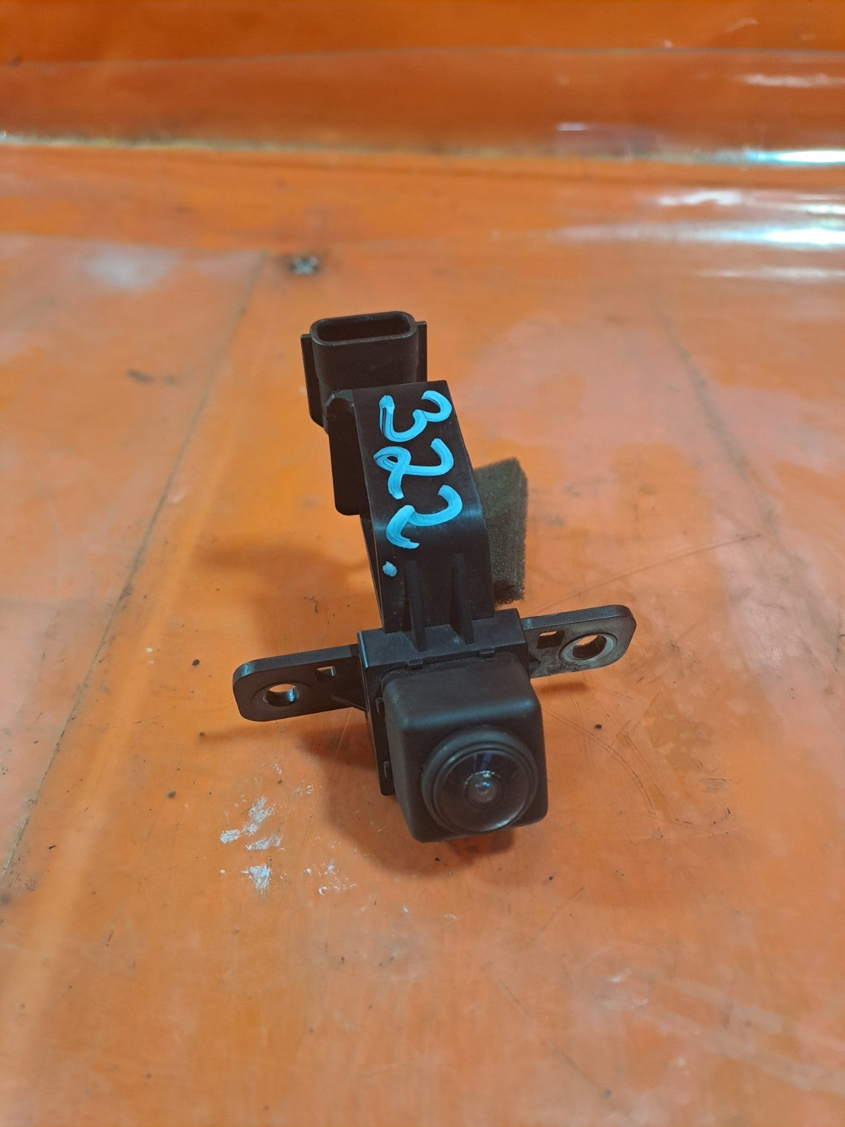 ✅2017 NISSAN JUKE TEKNA F15 FRONT PARKING ASSIST CAMERA 284F1BV80B + WARRANTY - Image 1