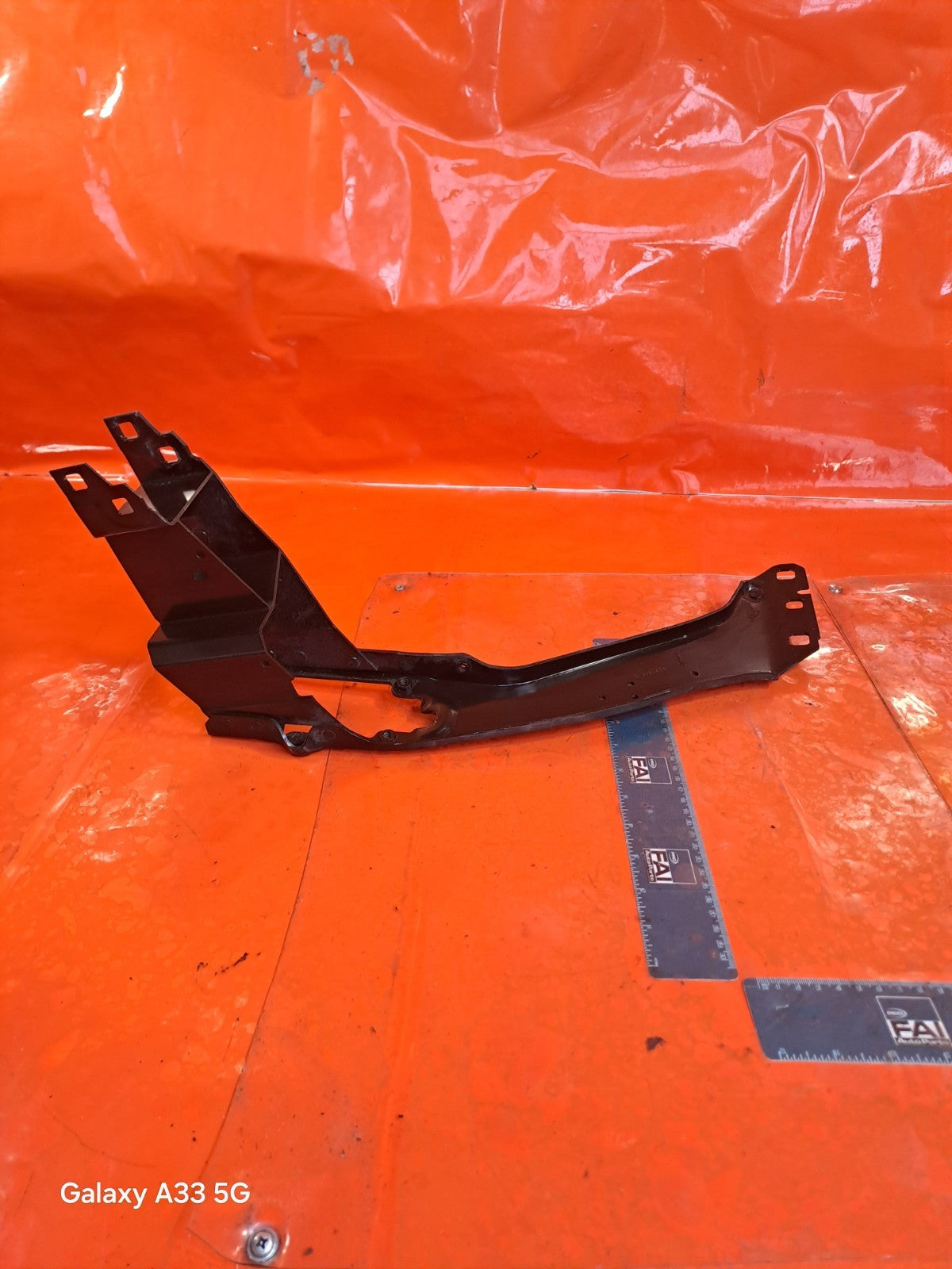 ✅2018 BMW X1 F48 2.0P LEFT HEADLIGHT SUPPORT BRACKET 7426633 + WARRANTY A303 - Image 11