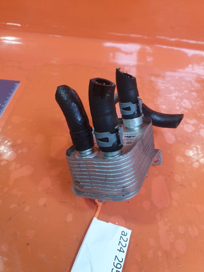 AUDI Q7 S-LINE 3.0 DIESEL 2010 OIL COOLER 7L6203491D Warranty A224 - Image 9