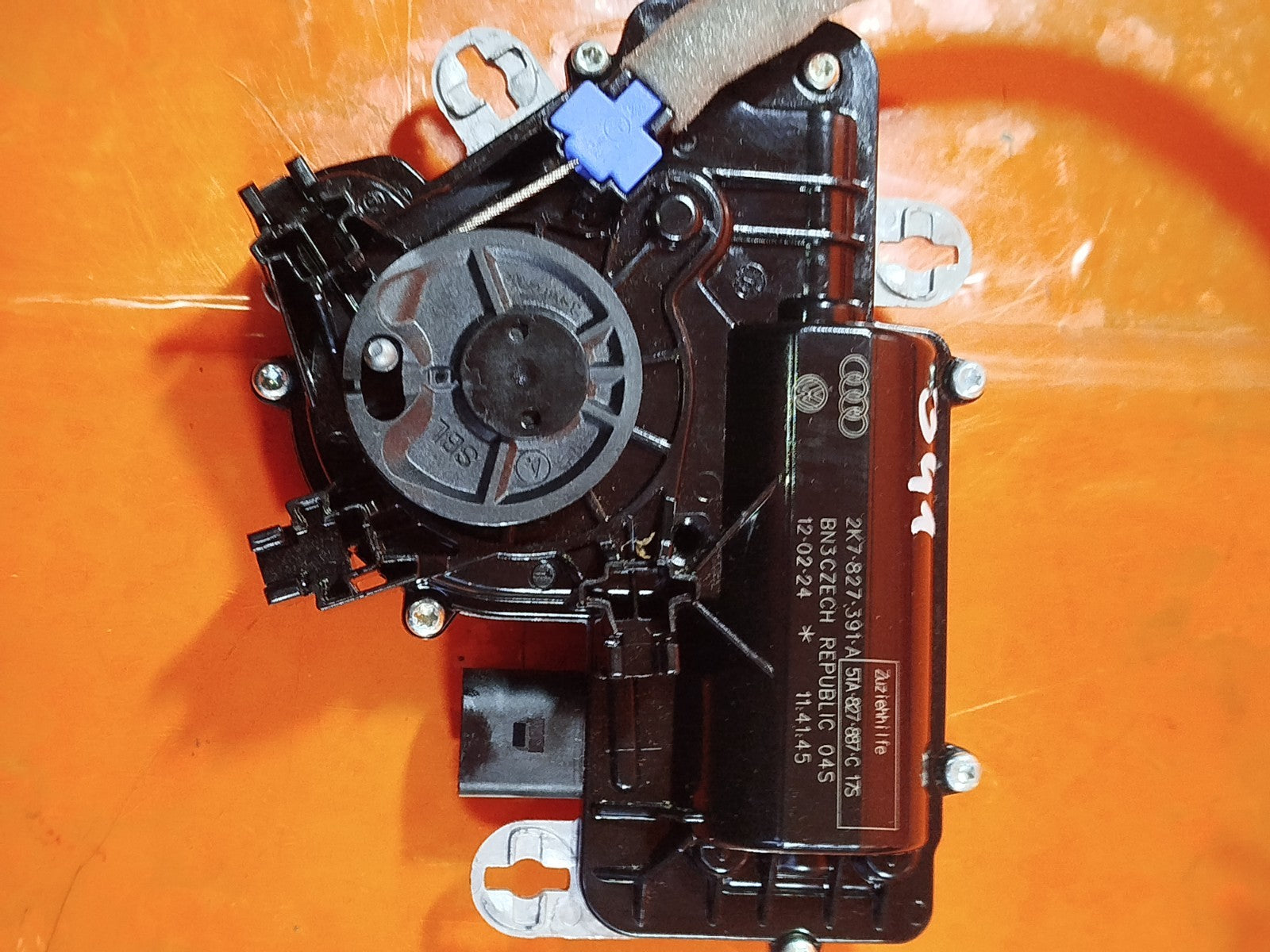 ebay-src:https://i.ebayimg.com/00/s/mtiwmfgxnjaw/z/xzcaaesw~hhpgzvr/$_57.jpg