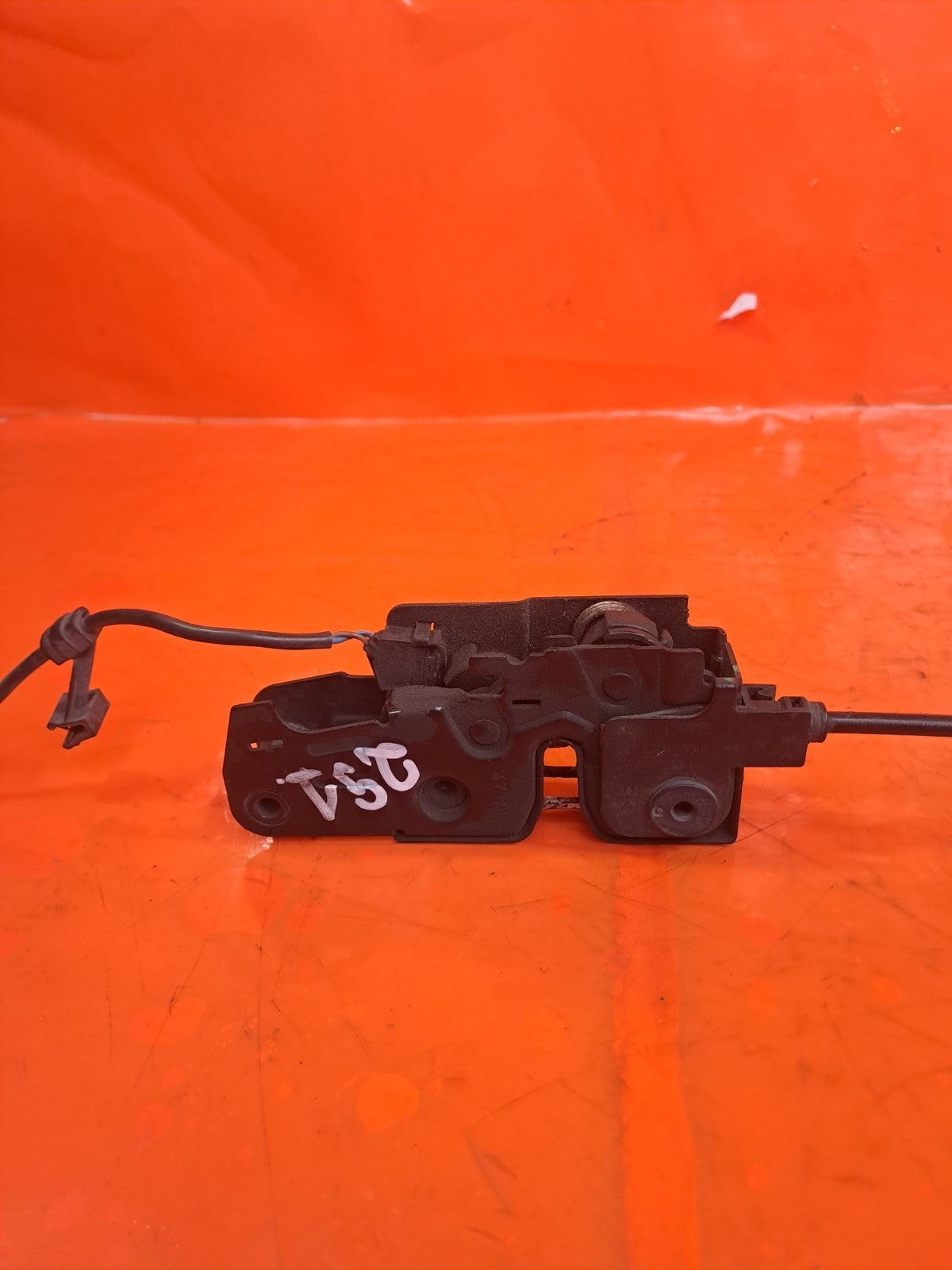 ebay-src:https://i.ebayimg.com/00/s/mtywmfgxmjaw/z/b0caaeswpuzojhrx/$_57.jpg