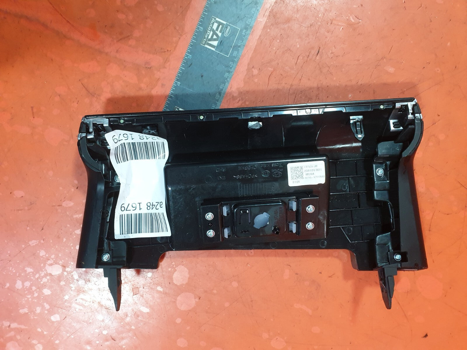 ✅Hyundai Tucson MK4 Ultimate 2023 1.6 Petrol Center Dashboard Lower Trim A248 - Image 9