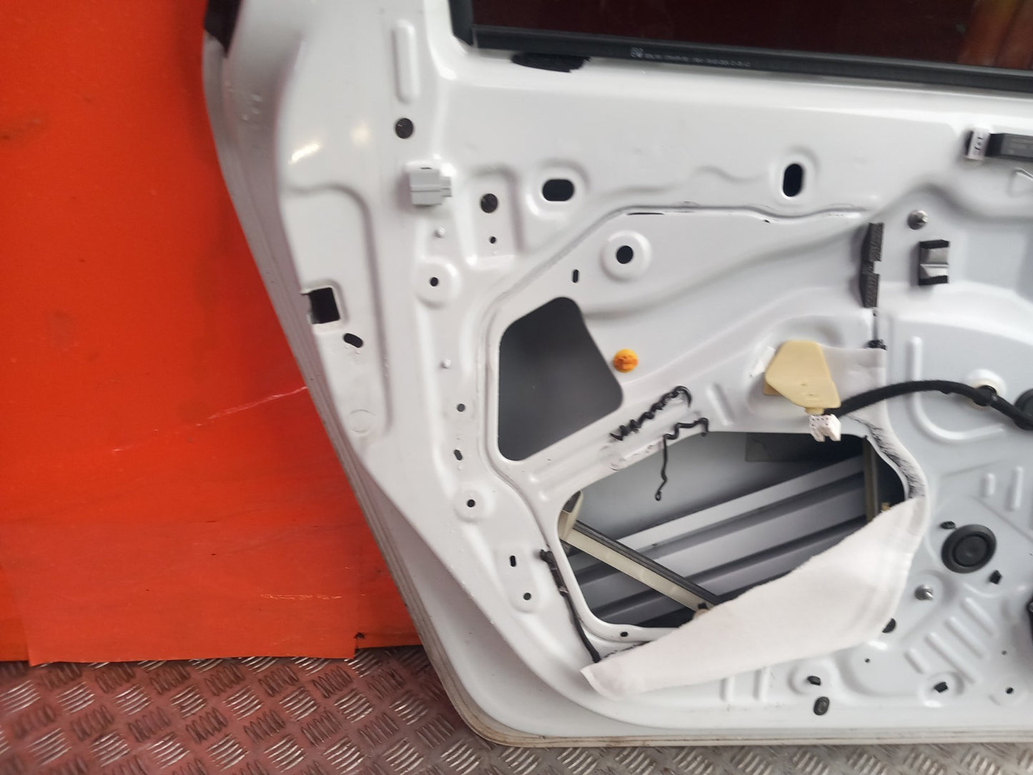 Dacia Jogger 1.0 Petrol 2024 Rear Left Door Bare White Warranty A391 - Image 11