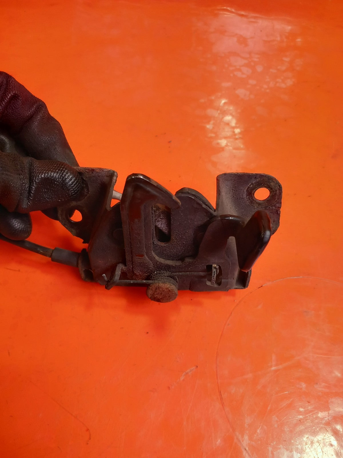 2010 Hyundai I800 2.5 CRDi Front Bonnet Lock Latch Warranty A325 - Image 12