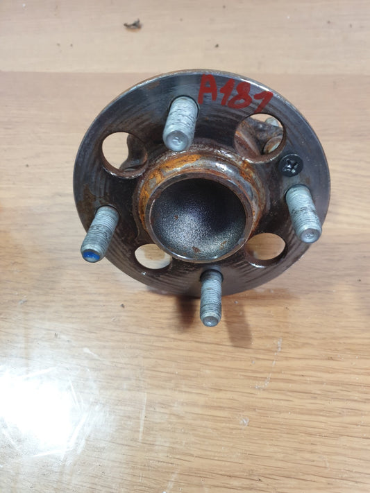 ✅2022 HYUNDAI I20 MK3 1.0 T-GDi REAR WHEEL BEARING HUB 52730-H8500 + WARRANTY - Image 1