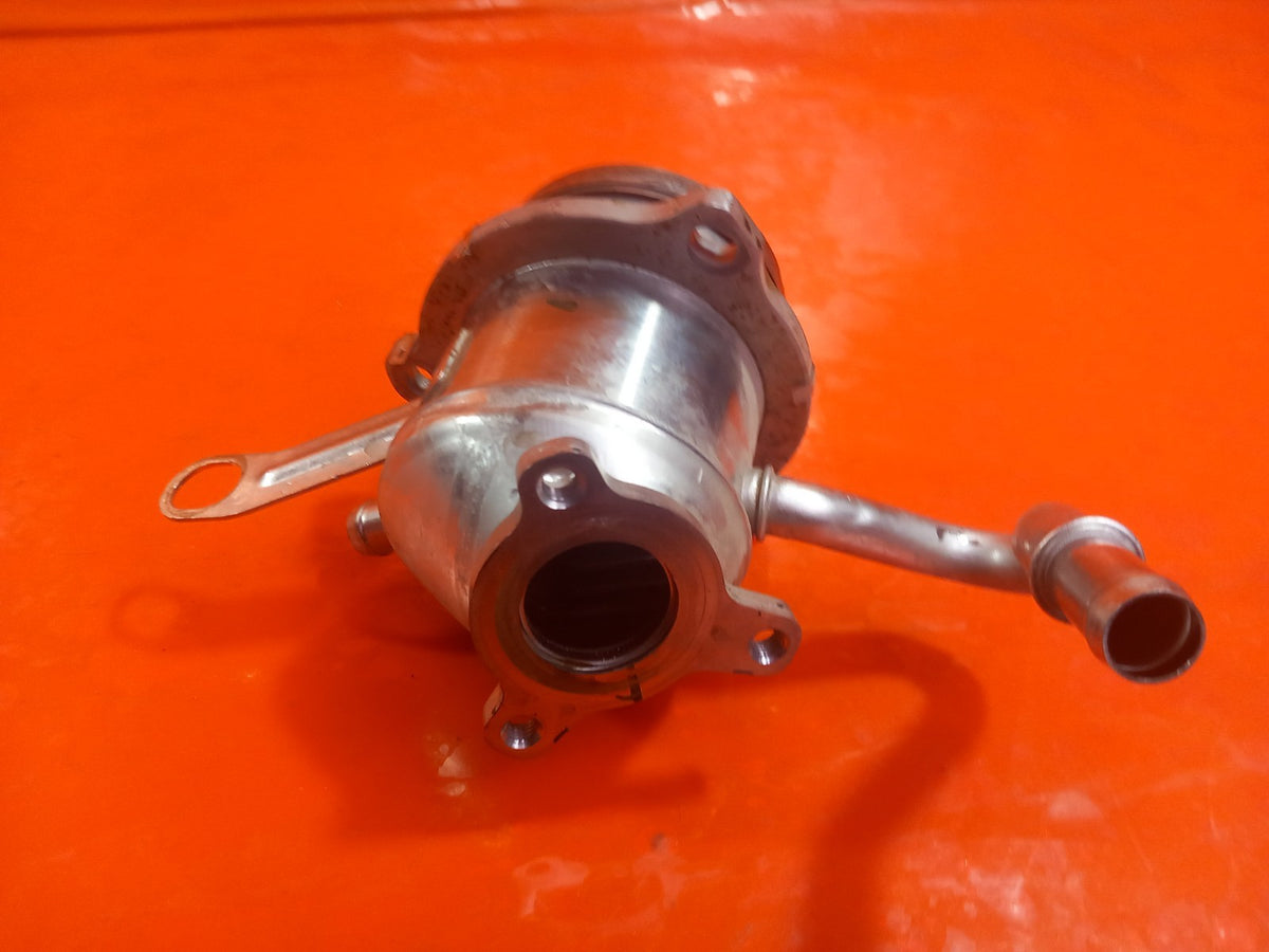 ebay-src:https://i.ebayimg.com/00/s/mtiwmfgxnjaw/z/vpaaaesw7k9qs4zl/$_57.jpg