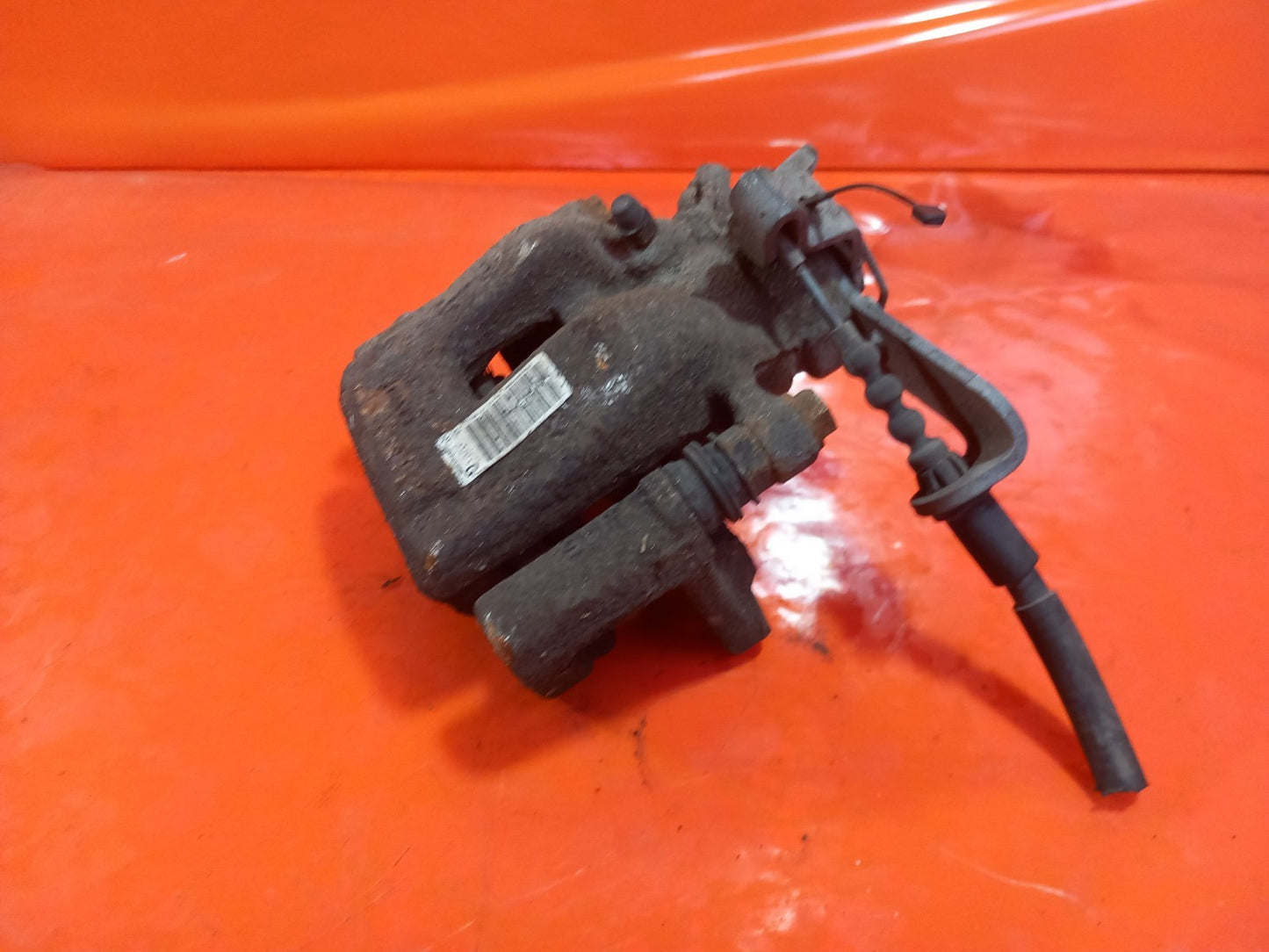 Vauxhall Vivaro 2900 1.5 Diesel 2020 Rear Left Brake Caliper 9805341780 A380 - Image 6
