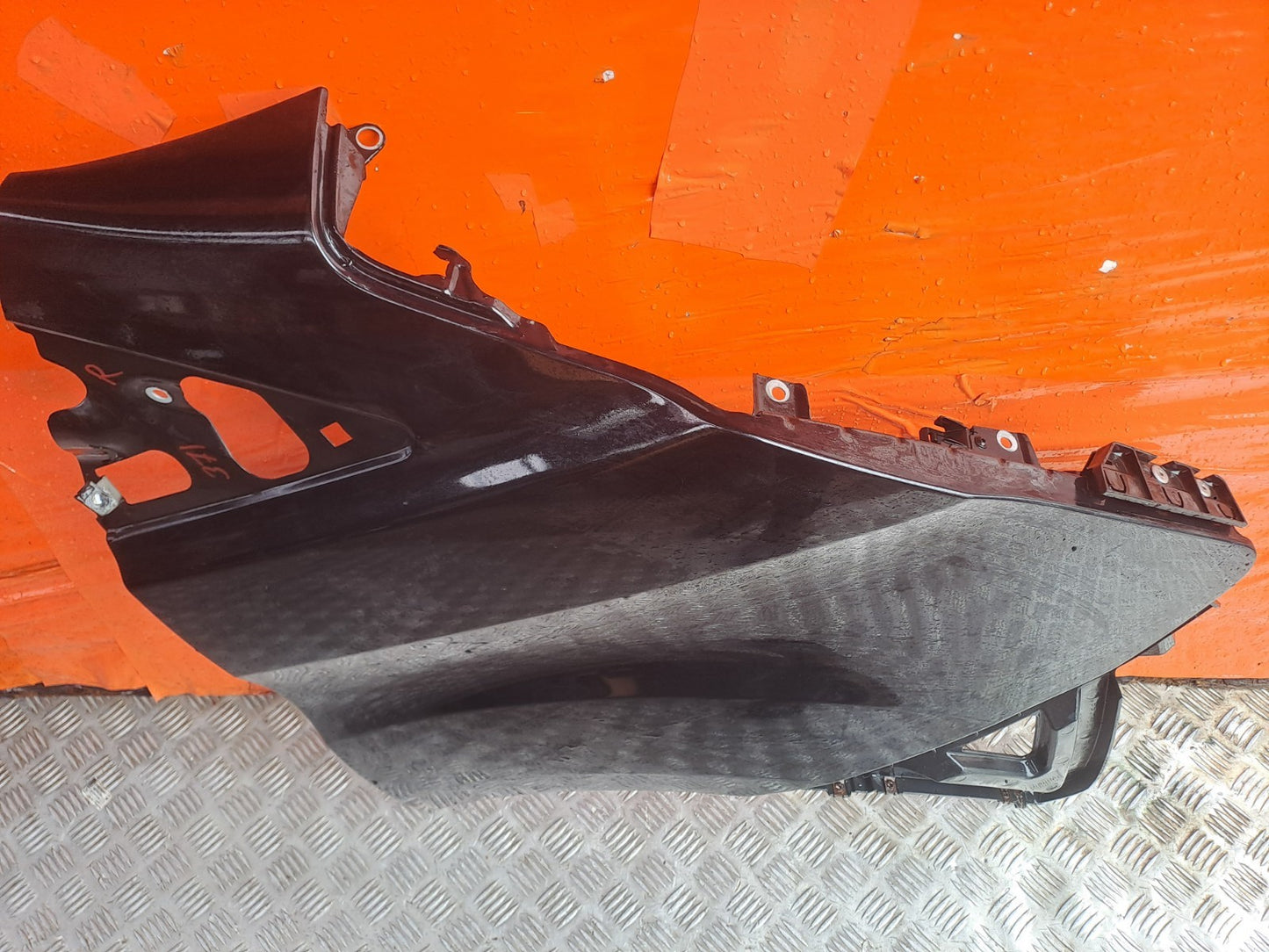 Ford Tourneo Custom 2.2 Diesel 2015 Front Right Wing Panel Black BK2116E128 A371 - Image 3